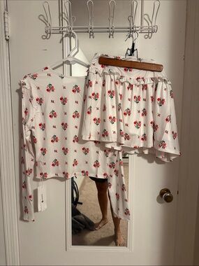 Women's Floral Long-Sleeve Top and Skirt Set - White with Red Floral
